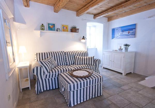 Maja Stone House Villa Kornic Luaran gambar