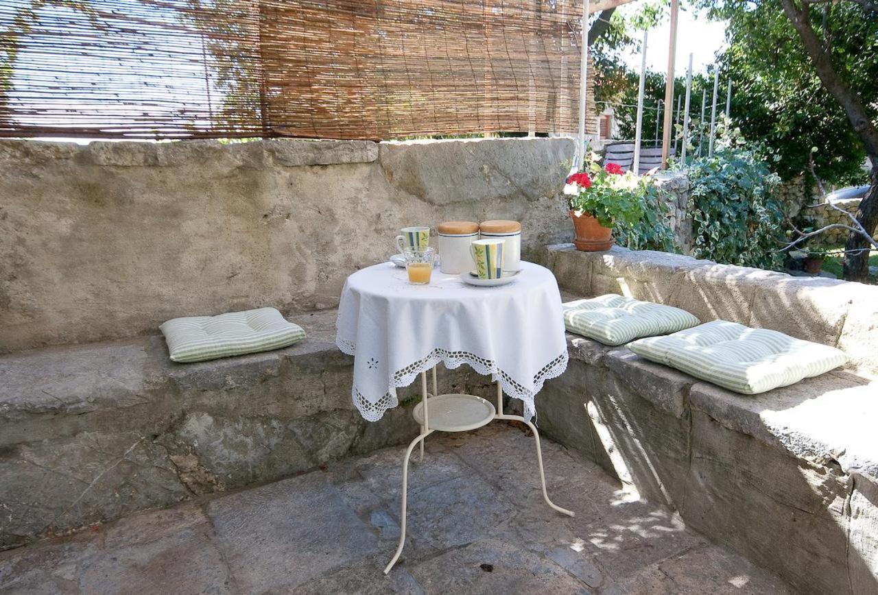 Maja Stone House Villa Kornic Luaran gambar