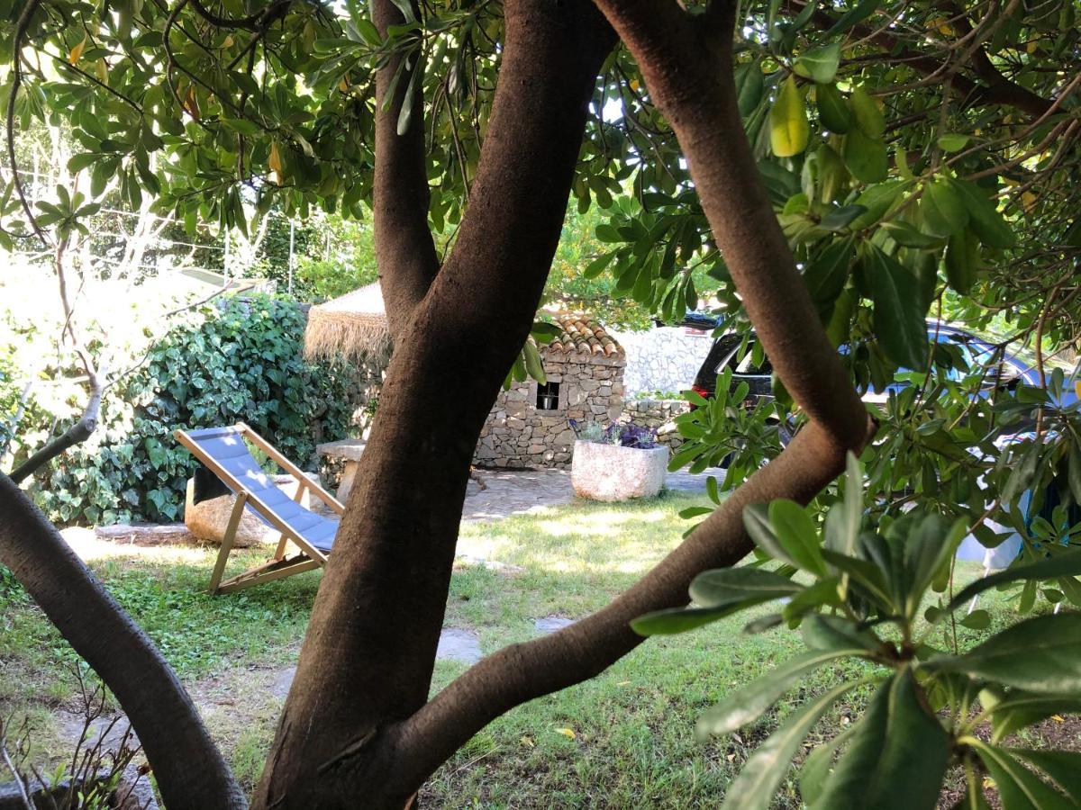 Maja Stone House Villa Kornic Luaran gambar